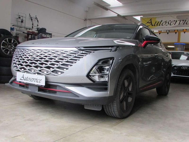 Usata Omoda 5 147 CV (108 kW) 2024 Grigio SUV