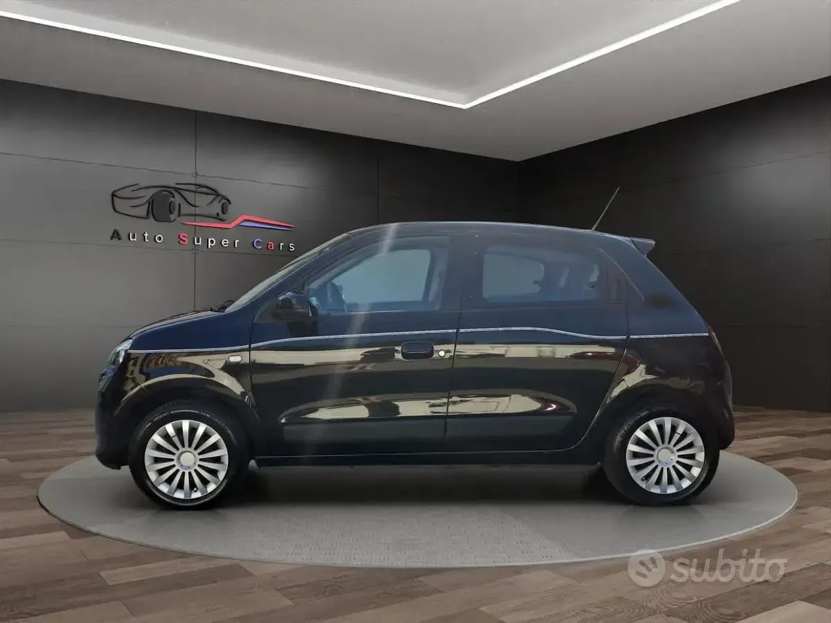 Usata Renault Twingo SE 69 CV (50 kW) 2018 Nero Utilitaria