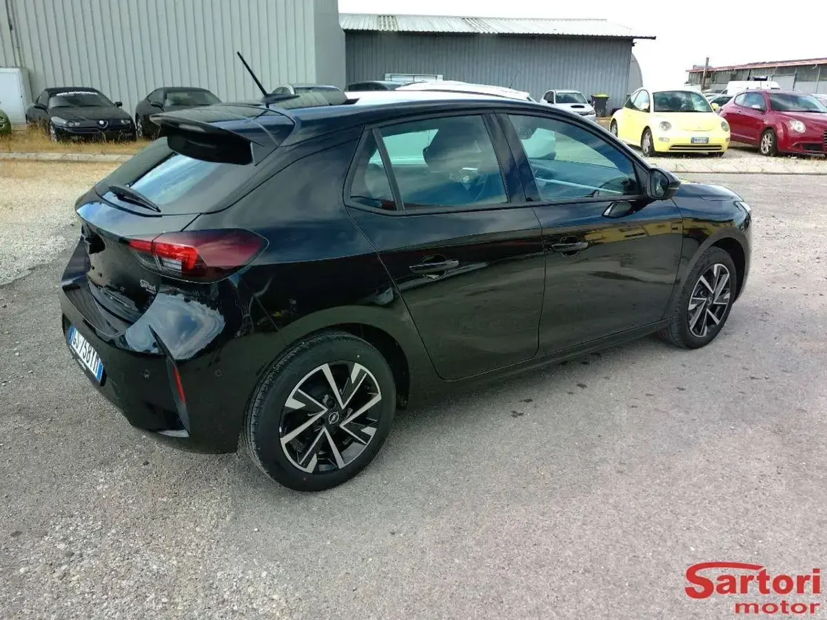 Usata Opel Corsa 75 CV (55 kW) 2024 Nero Utilitaria