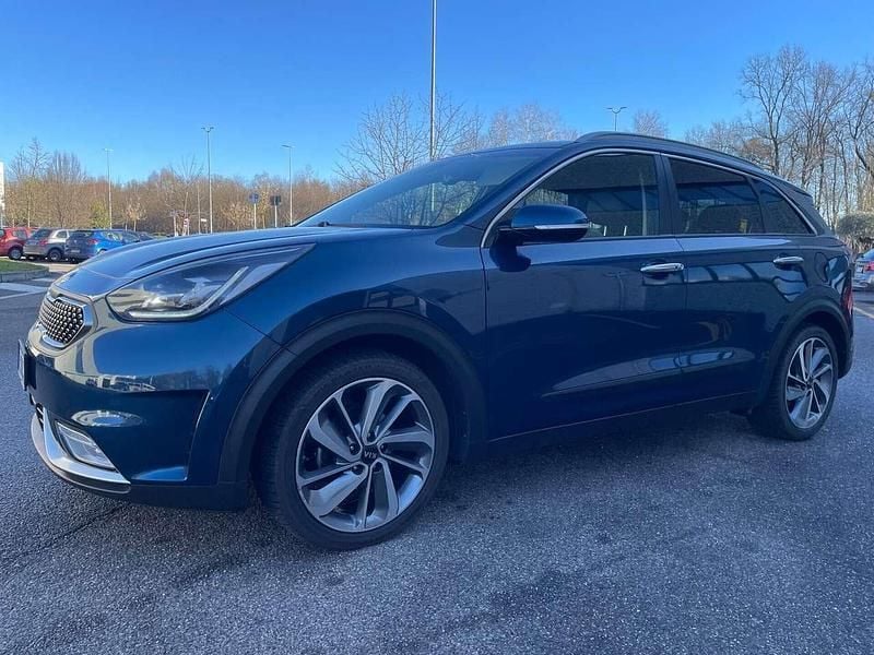 Usata Kia Niro 105 CV (77 kW) 2018 Blu SUV