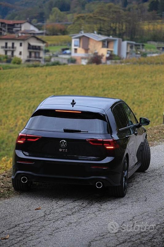 Usata VW Golf VIII GTI 2025 Nero Berlina