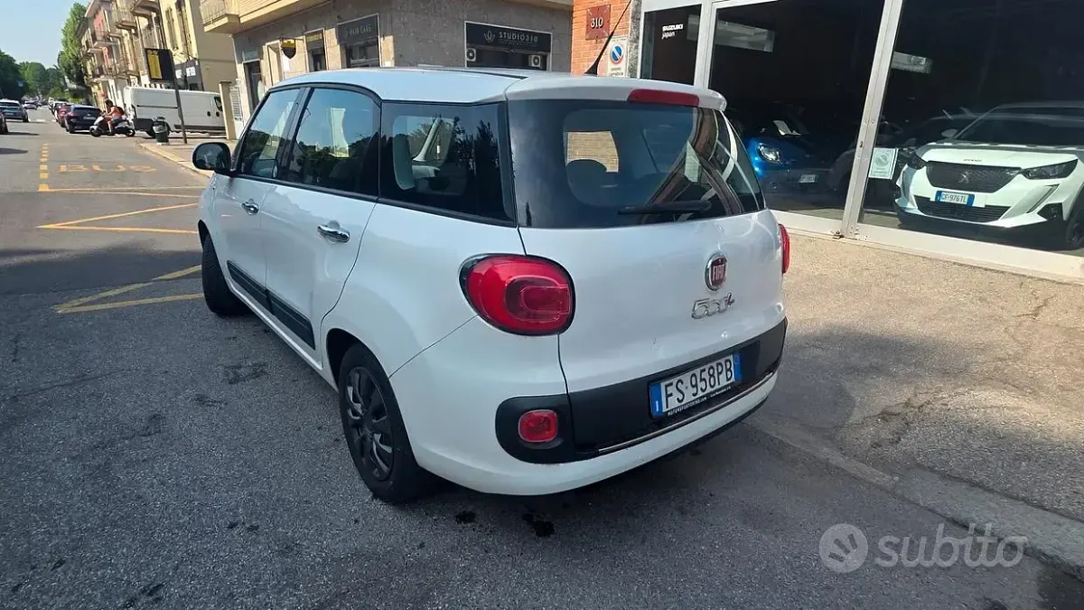 Usata Fiat 500L Lounge 95 CV (69 kW) 2018 Bianco Monovolume