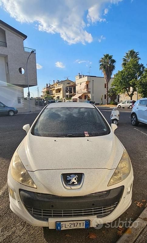 Usata Peugeot 308 Premium 109 CV (80 kW) 2007 Bianco Berlina
