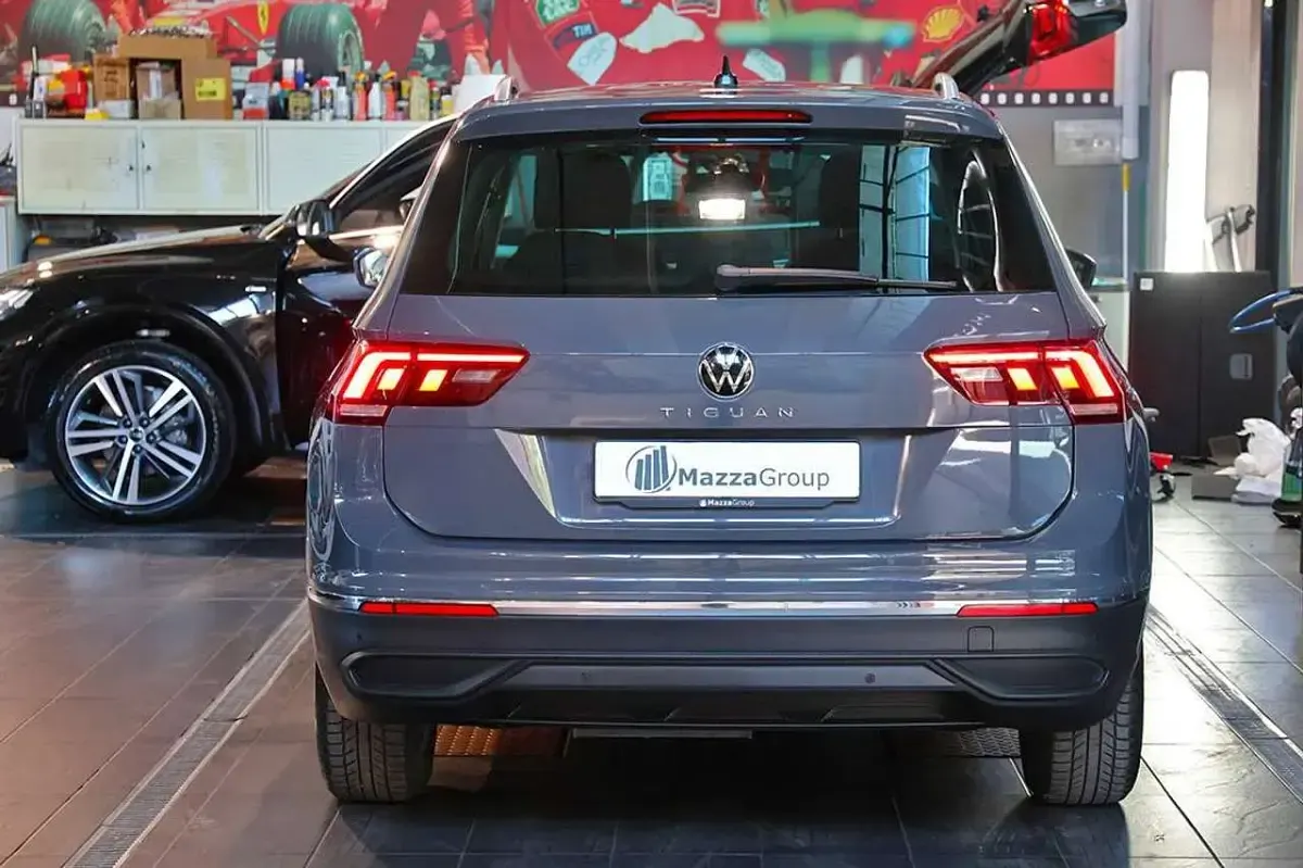 Usata VW Tiguan Life 122 CV (89 kW) 2021 Grigio SUV