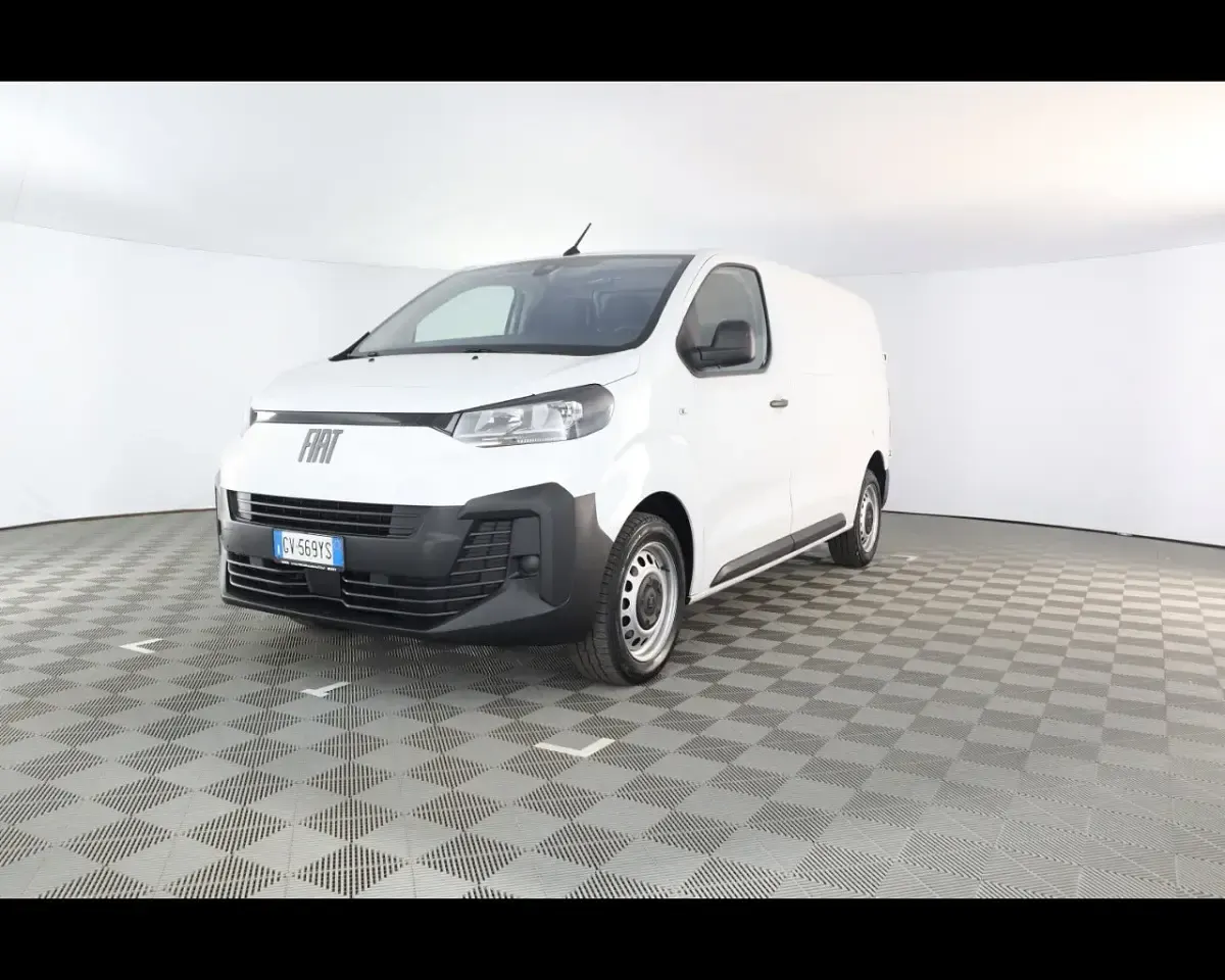 Usata Fiat Scudo 120 CV (88 kW) 2024 Bianco / pastello Furgone
