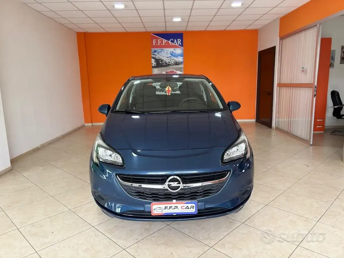 Usata Opel Corsa Edition 90 CV (66 kW) 2015 Blu Utilitaria