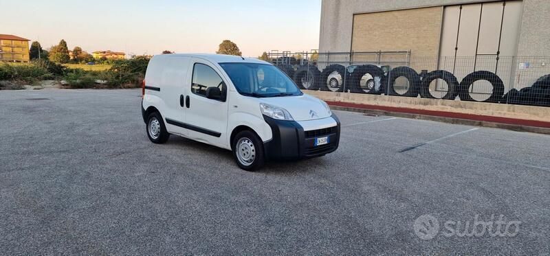 Usata Citroën Nemo 74 CV (54 kW) 2012 Bianco Monovolume
