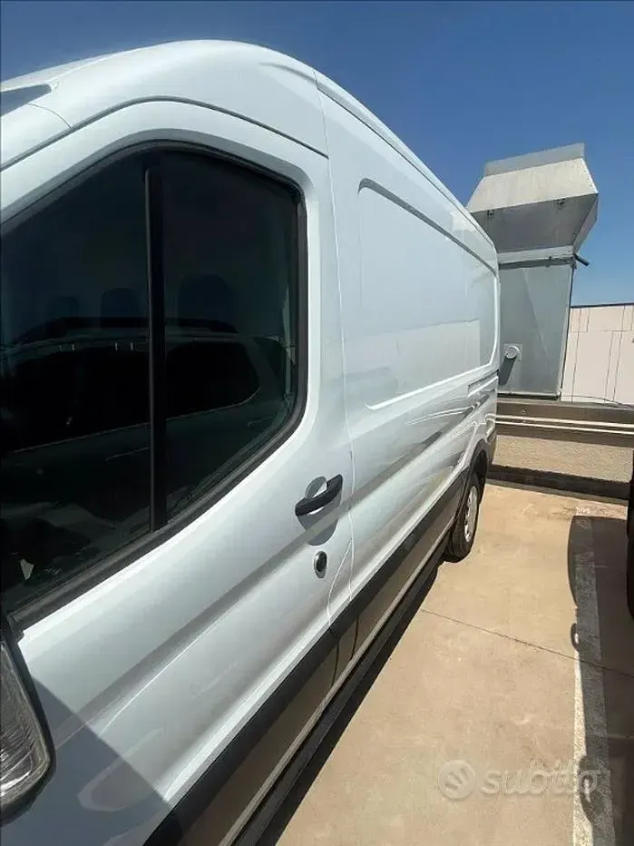 Usata Ford Transit Trend 131 CV (96 kW) 2024 Bianco Furgone
