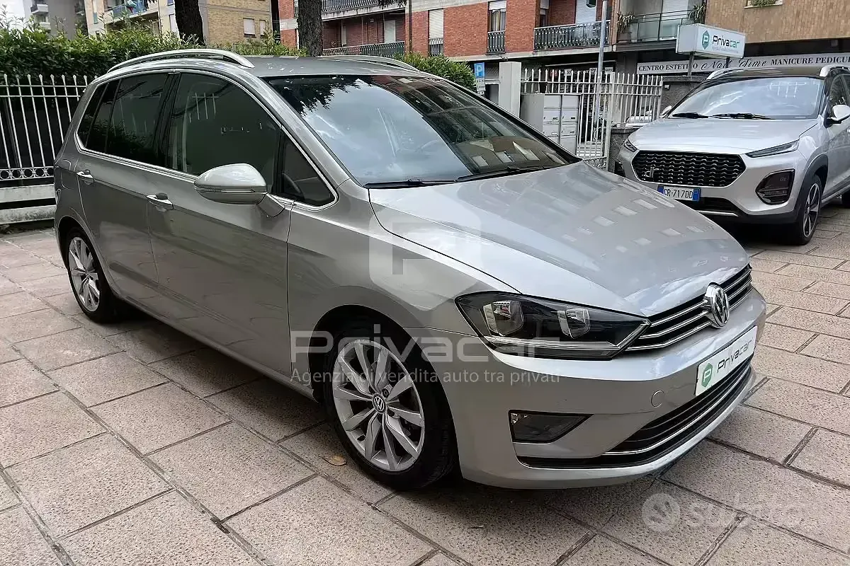 Usata VW Golf Sportsvan Highline 150 CV (110 kW) 2016 Grigio Monovolume