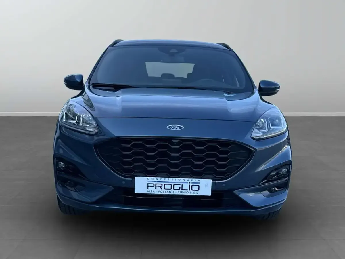 Usata Ford Kuga ST-Line X 150 CV (110 kW) 2021 0f blu lava metallizzato SUV