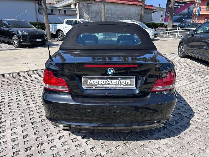 Usata BMW 118 Cabriolet 143 CV (105 kW) 2009 Nero Cabrio