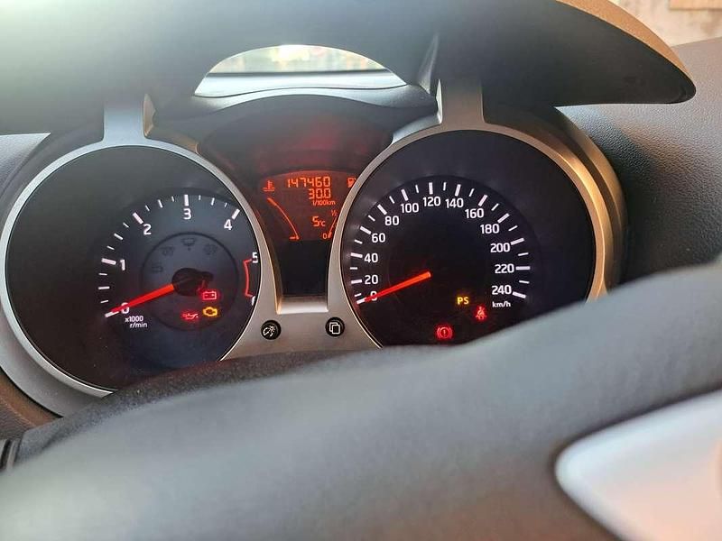 Usata Nissan Juke Acenta 110 CV (80 kW) 2012 Argento SUV