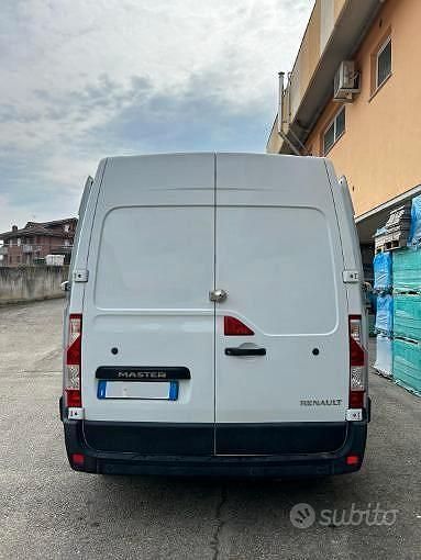 Usado Renault Master 135 CV (99 kW) 2015 Blanco Van