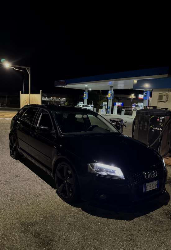 Usata 2009 Audi A3 Sportback Comfort Due volumi | 6300 € (Super prezzo) - Immagine 1/4