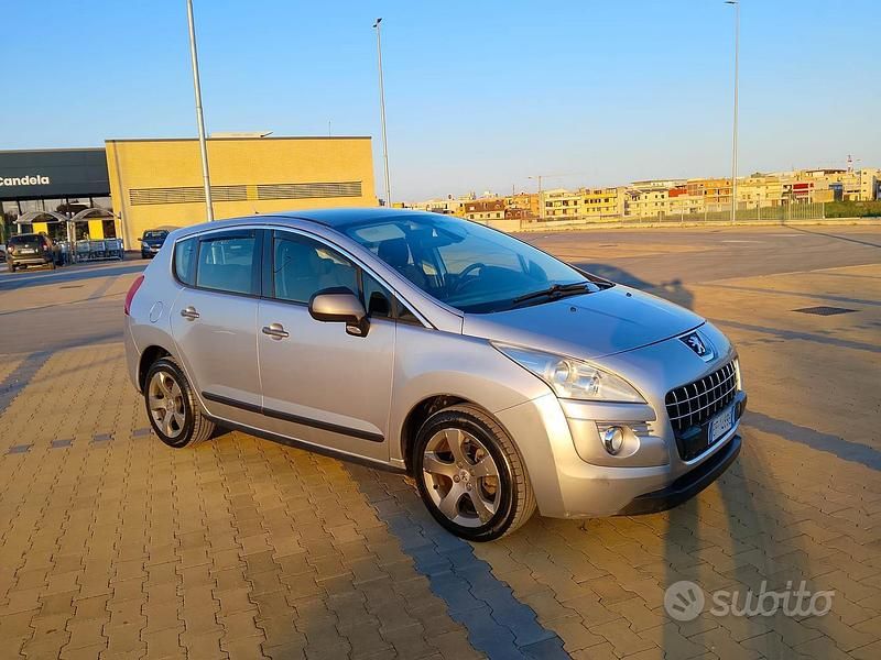 Usata Peugeot 3008 116 CV (85 kW) 2010 Grigio Station wagon