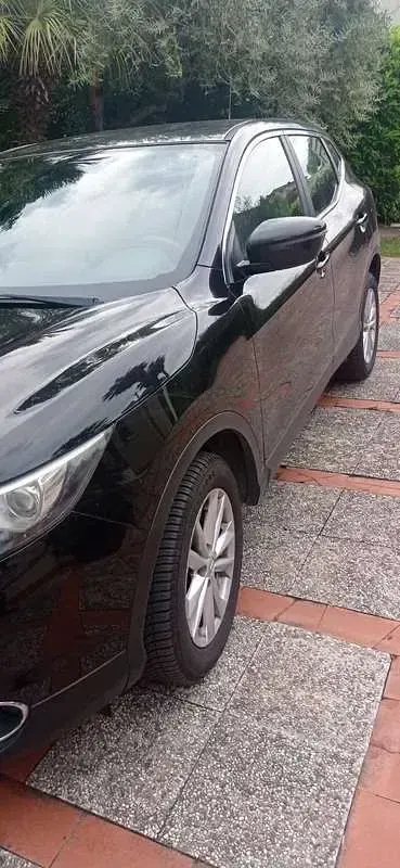 Usata Nissan Qashqai 110 CV (80 kW) 2017 Nero SUV