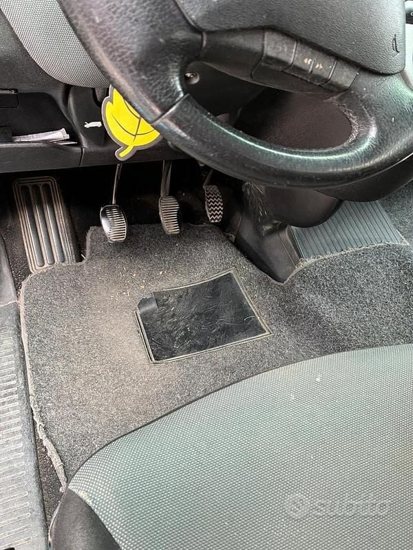 Usata Fiat Multipla 103 CV (75 kW) 2009 Nero Monovolume