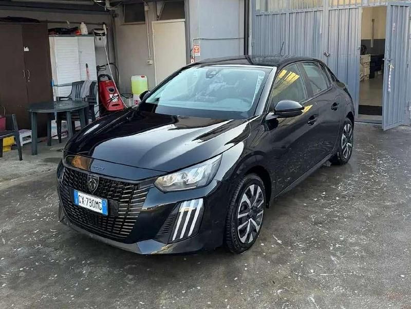 Usata Peugeot 208 Style 75 CV (55 kW) 2024 Nero Utilitaria
