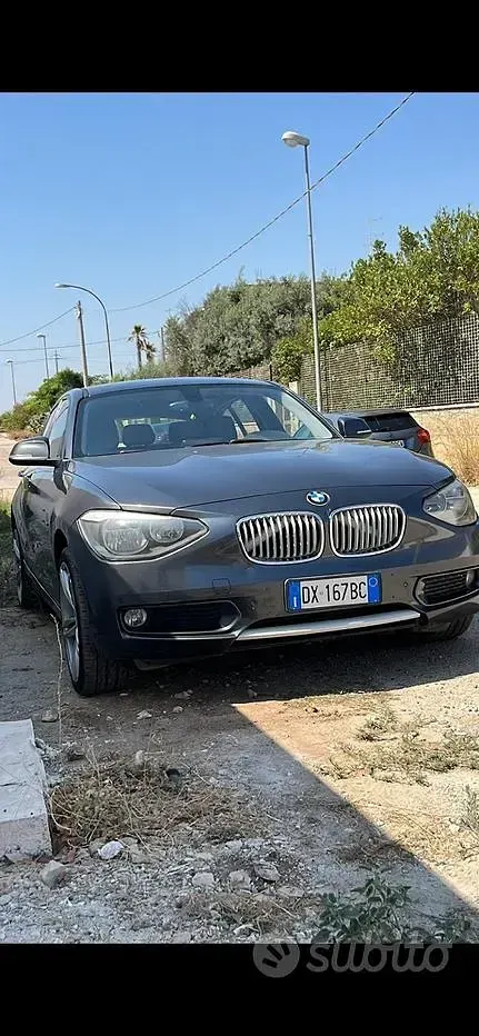 Usata BMW 118 143 CV (105 kW) 2013 Marrone Utilitaria