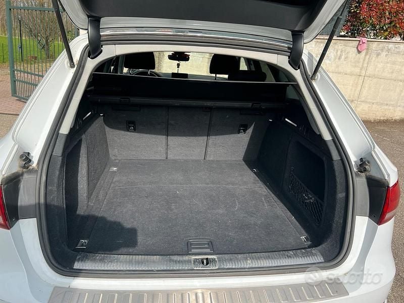 Usata Audi A4 Business Plus 150 CV (110 kW) 2016 Bianco Station wagon