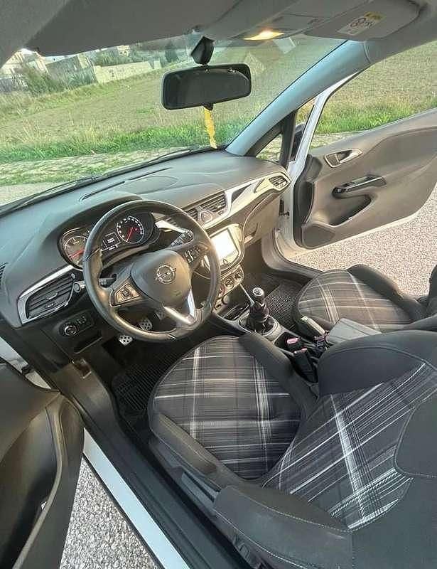 Usata Opel Corsa 75 CV (55 kW) 2014 Utilitaria
