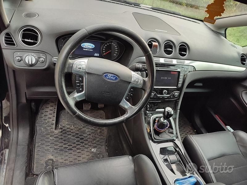 Usata Ford S-MAX S 163 CV (119 kW) 2010 Nero Monovolume