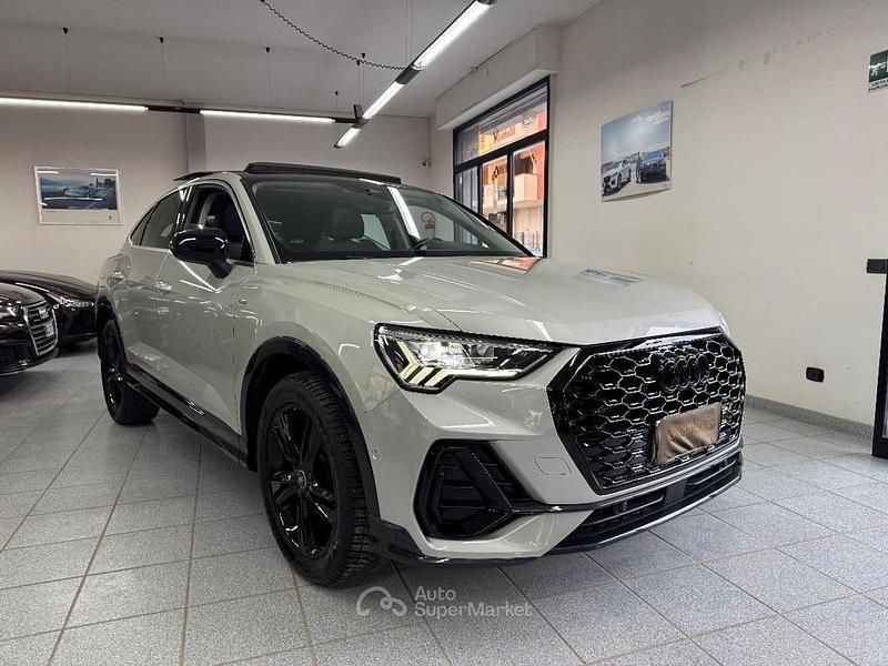 Usata Audi Q3 S-Line 151 CV (111 kW) 2022 Gray SUV