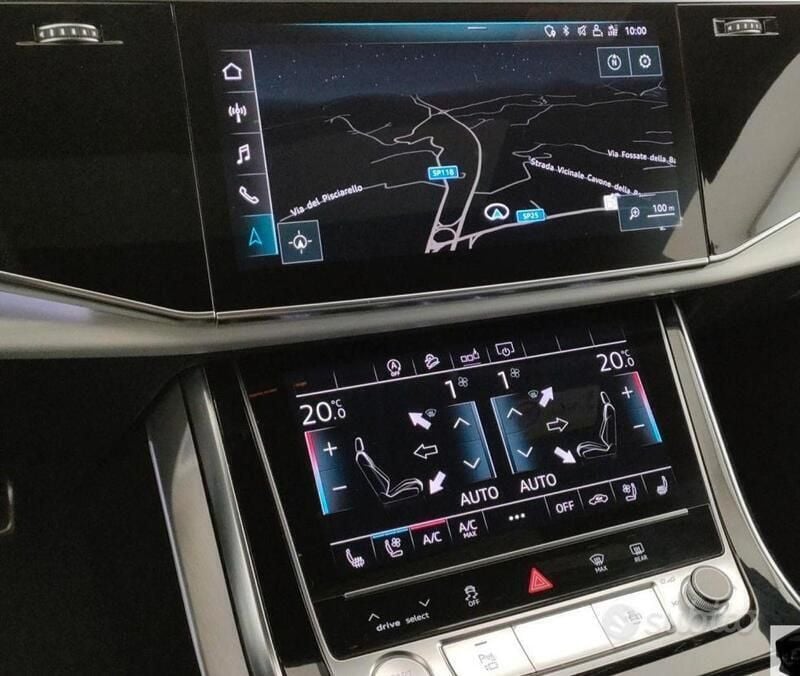 Usata Audi Q8 S-Line 286 CV (210 kW) 2020 Nero SUV
