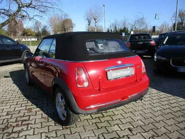 Usata Mini One Cabriolet 90 CV (66 kW) 2006 Rosso Cabrio