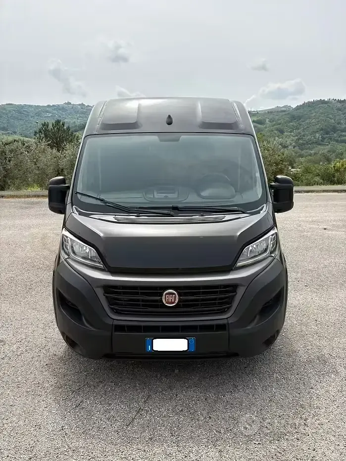 Usata Fiat Ducato 120 CV (88 kW) 2021 Marrone Furgone