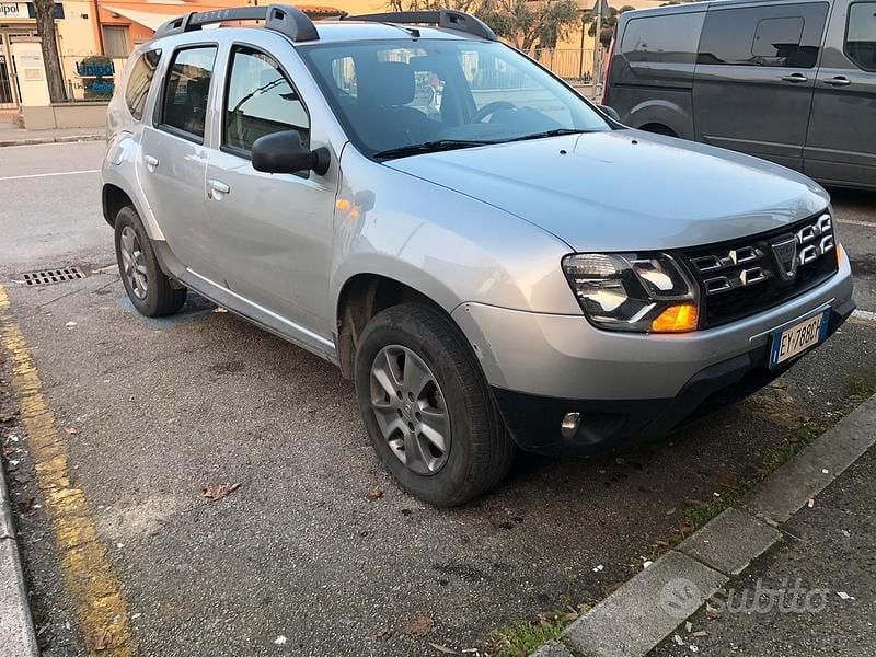 Usata Dacia Duster 2015 Grigio SUV