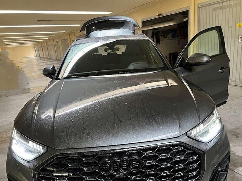 Usata Audi Q5 Sportback S-Line 204 CV (150 kW) 2024 Grigio SUV