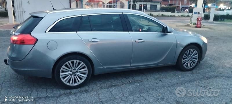 Usata Opel Insignia 131 CV (96 kW) 2012 Grigio Station wagon