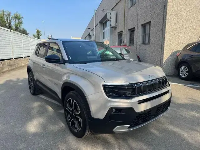 Nuova Jeep Avenger Summit 101 CV (74 kW) 2025 Beige pastello SUV