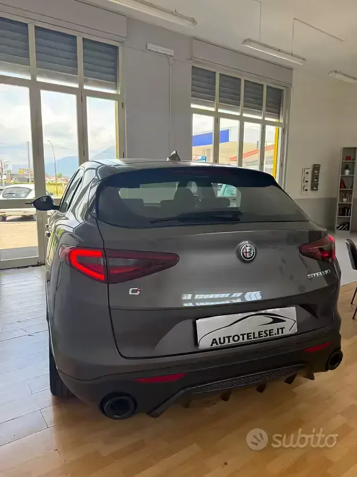 Usata Alfa Romeo Stelvio Business 190 CV (139 kW) 2020 Grigio SUV