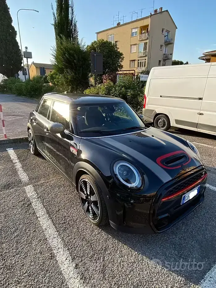 Usata Mini John Cooper Works 178 CV (130 kW) 2022 Utilitaria