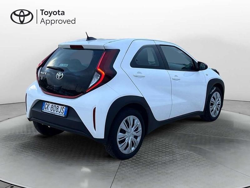 Usata Toyota Aygo X Active 2022 Bianco SUV