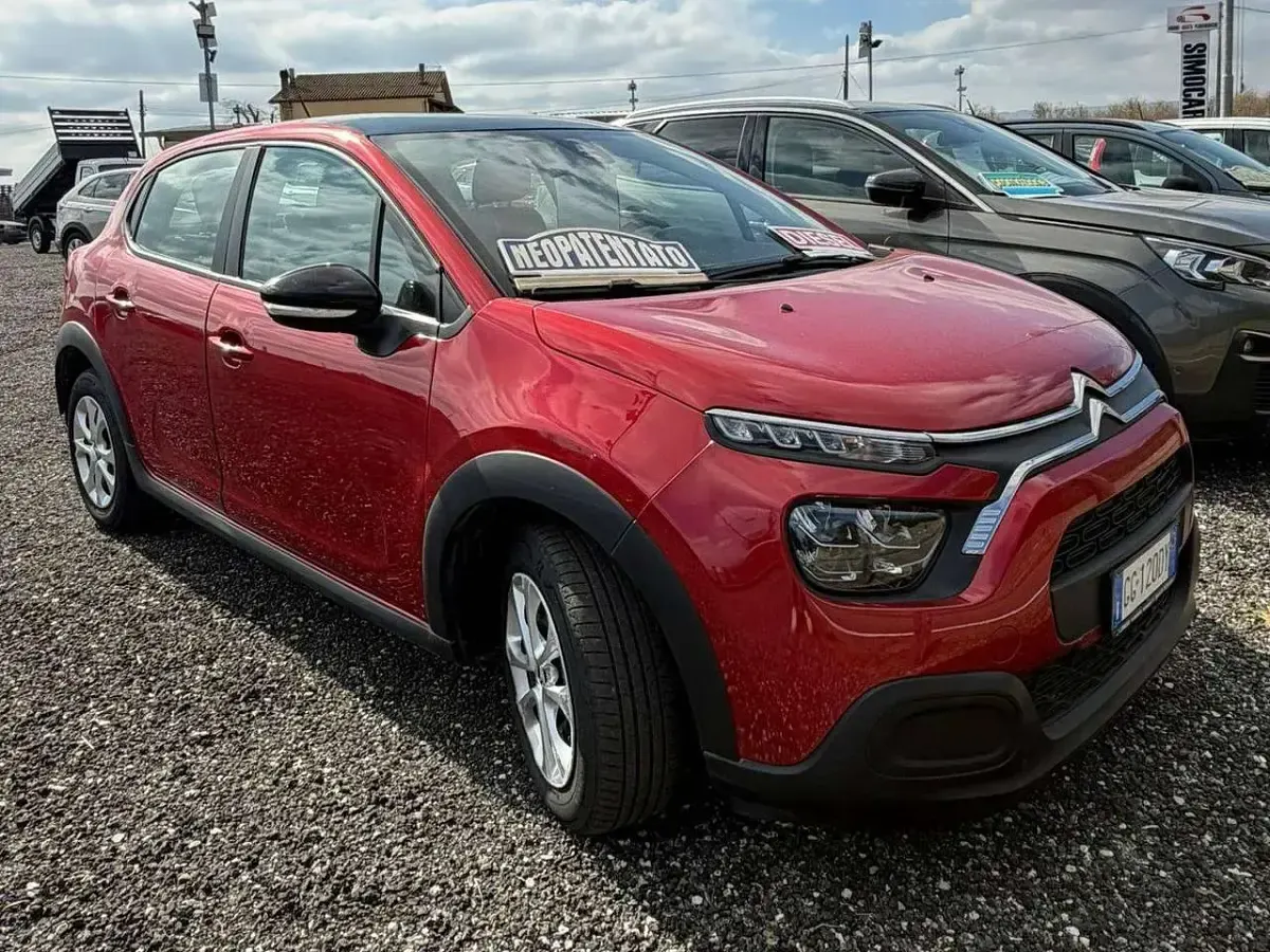 Usata Citroën C3 Feel 102 CV (75 kW) 2021 Rosso Utilitaria