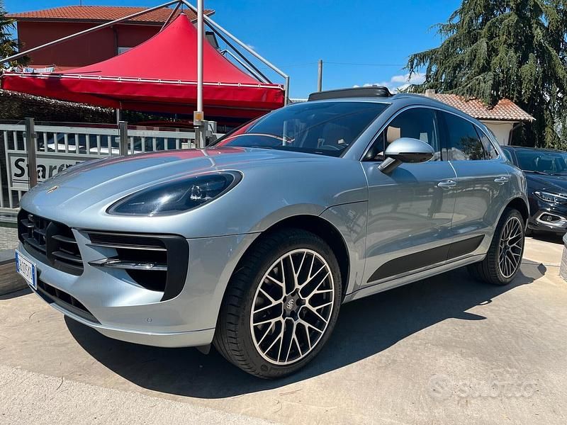 Argento Usata 2020 Porsche Macan SUV | 54.900 € (Ottimo prezzo) - Immagine 1/4