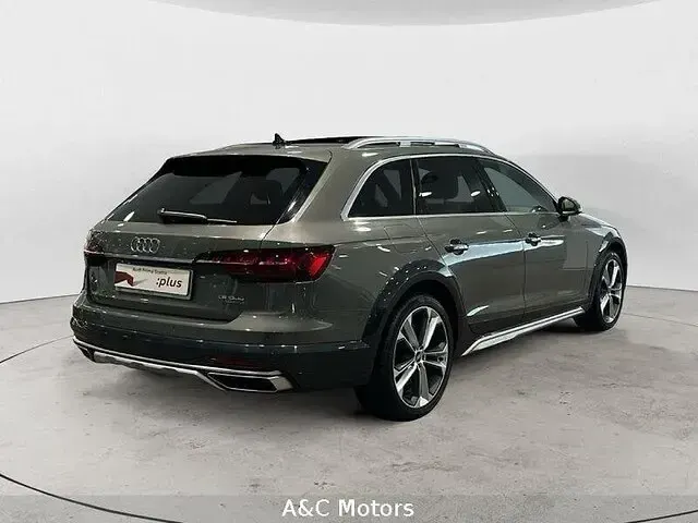 Usata Audi A4 Allroad Business 204 CV (150 kW) 2023 Grigio Station wagon