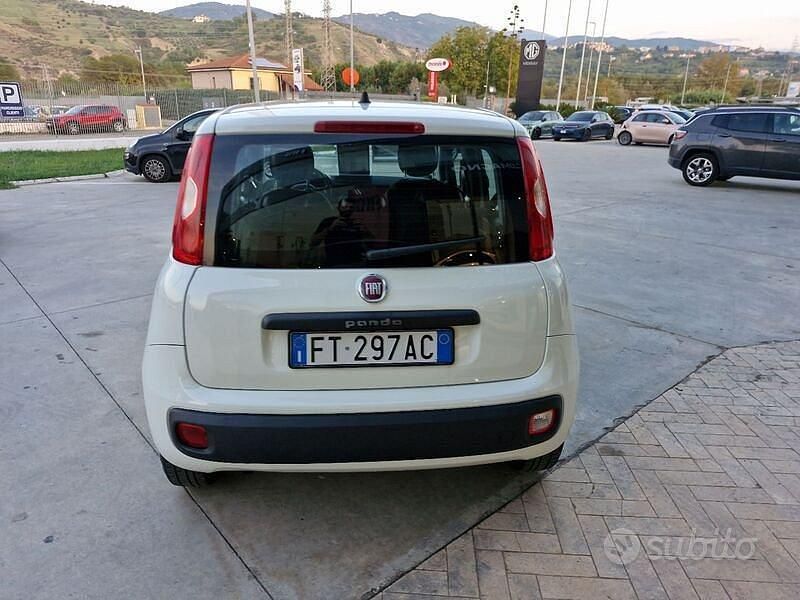 Usata Fiat Panda Easy 69 CV (50 kW) 2018 Bianco Utilitaria