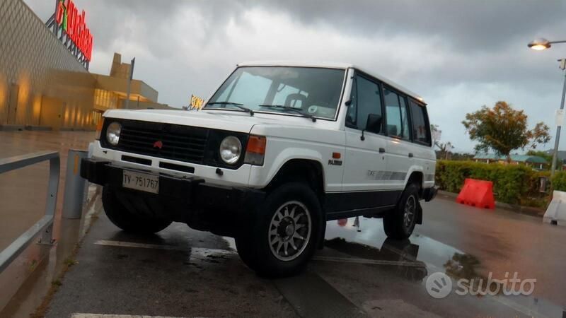 Usata Mitsubishi Pajero 1988 SUV