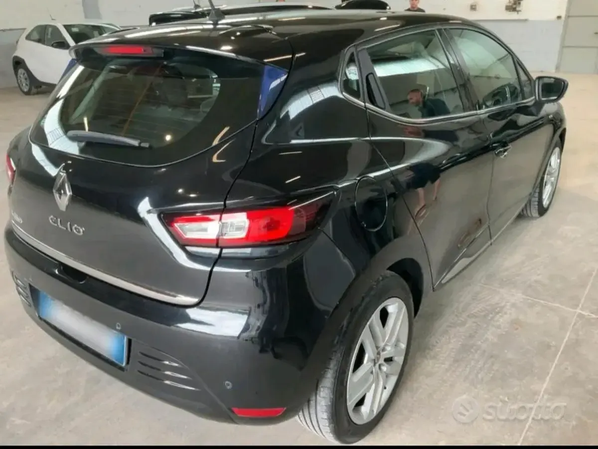 Usata Renault Clio IV Zen 90 CV (66 kW) 2019 Nero Berlina