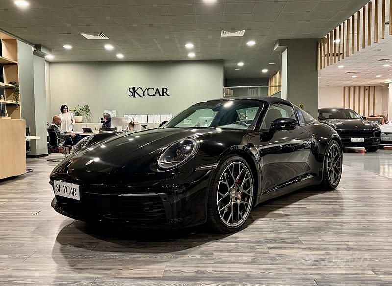 Nero Usata 2021 Porsche 911 Targa 4S Cabrio | 151.500 € (Ottimo prezzo) - Immagine 1/3