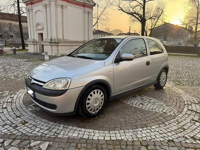 Usata Opel Corsa 2003 Grigio Utilitaria