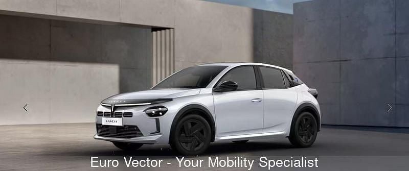 Nuova Lancia Ypsilon 101 CV (74 kW) 2025 Bianco Utilitaria