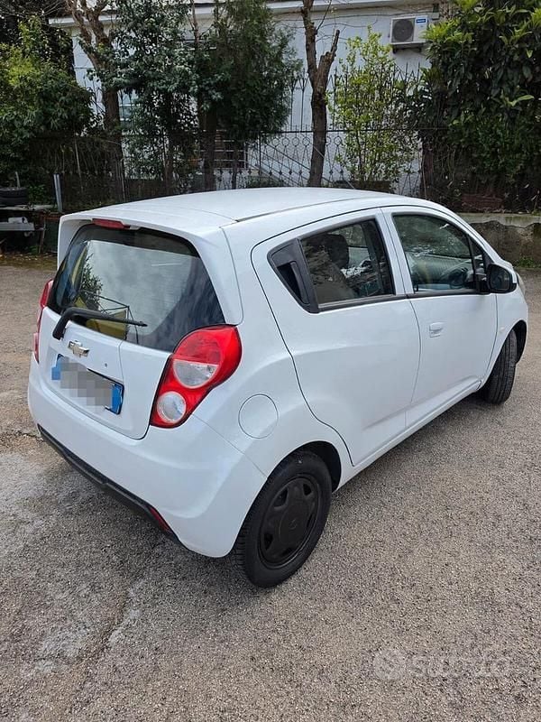 Usata Chevrolet Spark LT 67 CV (49 kW) 2014 Bianco Utilitaria