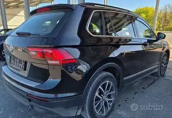 Usata VW Tiguan Comfortline 150 CV (110 kW) 2017 Nero SUV