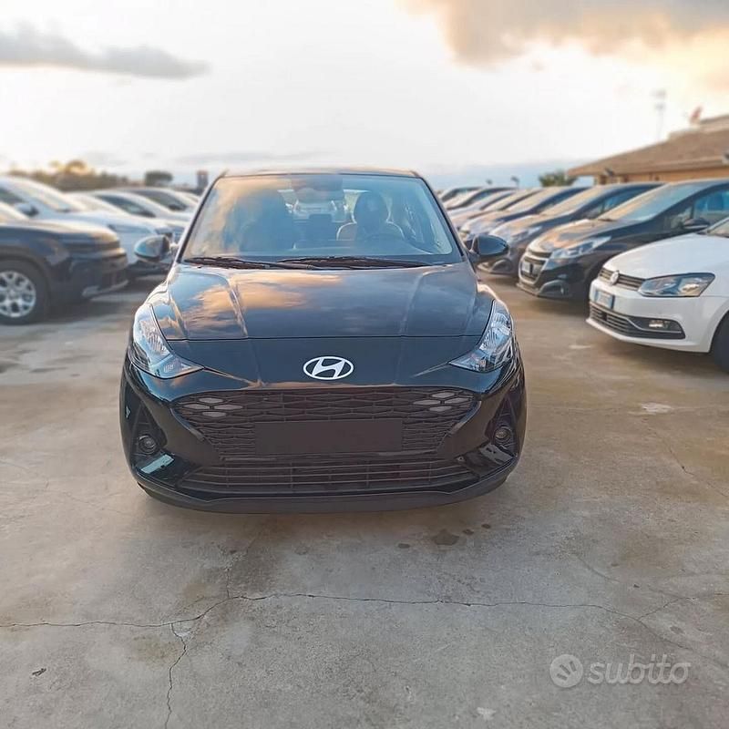 Nuova Hyundai i10 2025 Nero Utilitaria