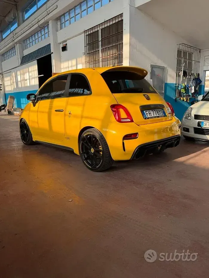 Usata Abarth 595 Pista 180 CV (132 kW) 2017 Grigio Berlina